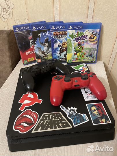 Sony playstation 4 slim