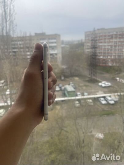 iPhone 8, 256 ГБ