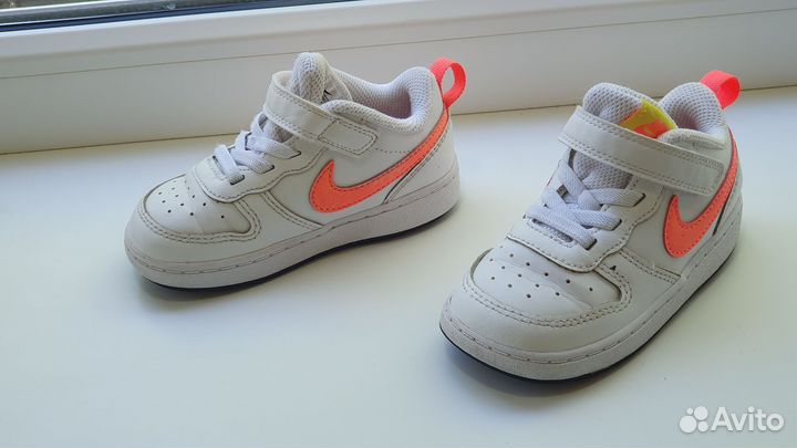 Кроссовки nike и котофей 23 для девочки