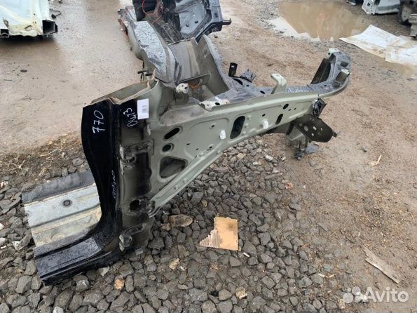 Четверть передняя правая Митсубиси Аутлендер 3 GF