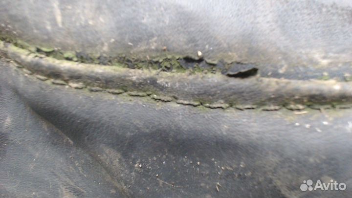 Чехол запаски Nissan Terrano 2, 1997