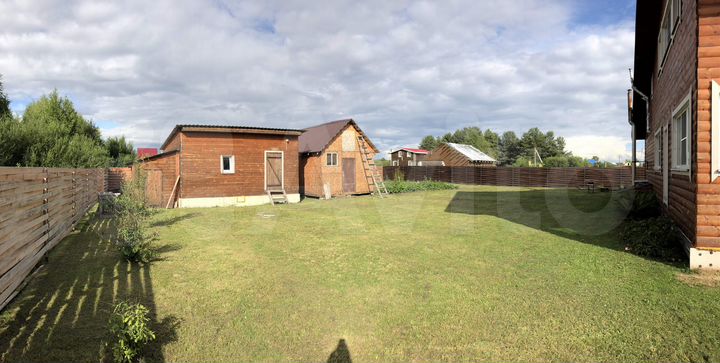 Дом 165 м² на участке 12 сот.