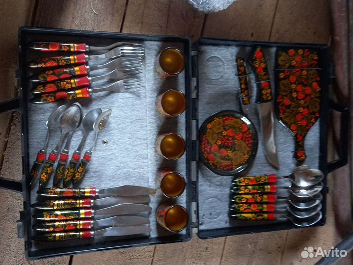 Набор столовых приборов