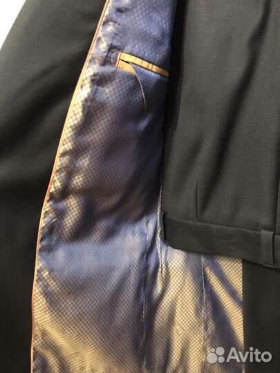 Костюм школьный