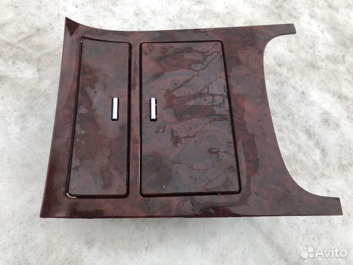 Накладка центральной консоли Escalade III 06-14