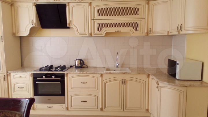 Дом 250 м² на участке 12 сот.