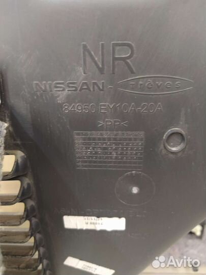 Обшивка багажника правая Ниссан Кашкай J10