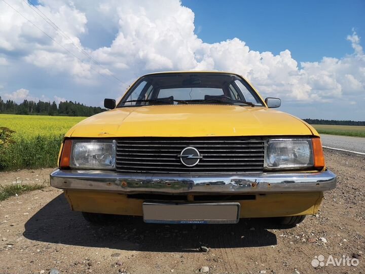 Opel Rekord 2.0 AT, 1978, 551 433 км