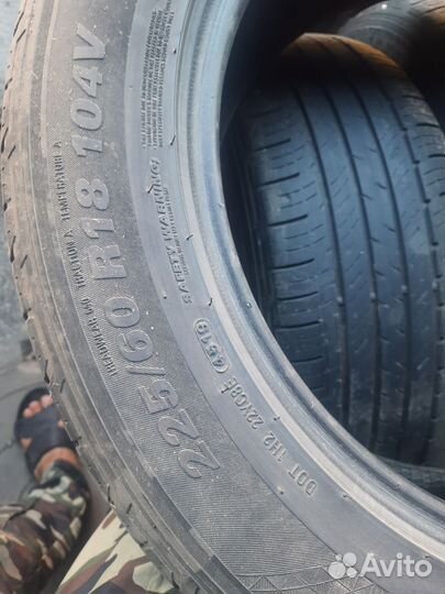 Kumho Crugen HP71 225/60 R18