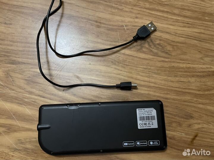 Портативная беспроводная клавиатура