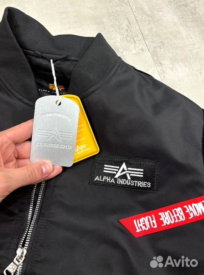 Бомбер alpha industries черный