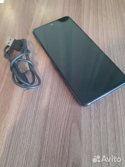 Samsung Galaxy a51 не включается