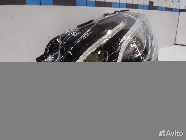 Фара левая Mercedes-Benz E-Class