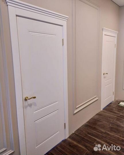 Двери межкомнатные классические белые