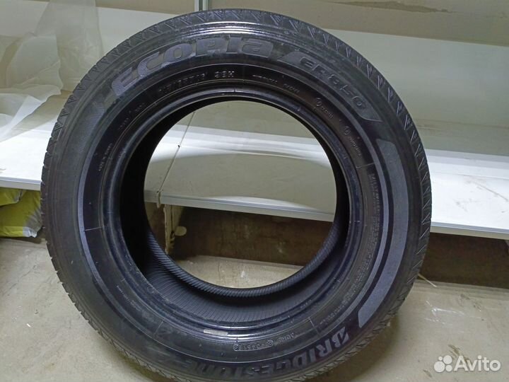 Bridgestone Ecopia EP850 215/65 R16 98