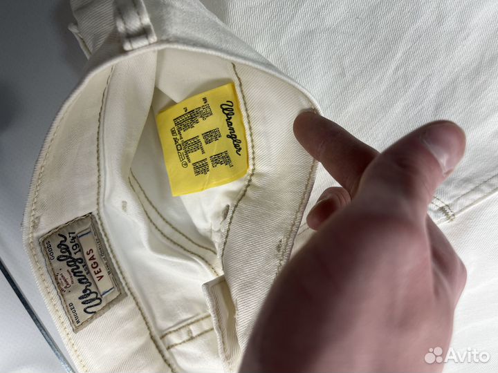 Джинсы Wrangler