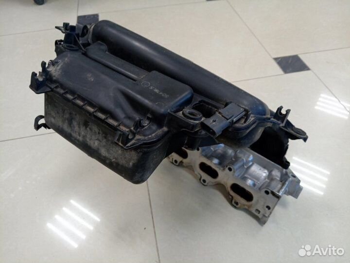 Коллектор впускной Renault Fluence седан K4MW839