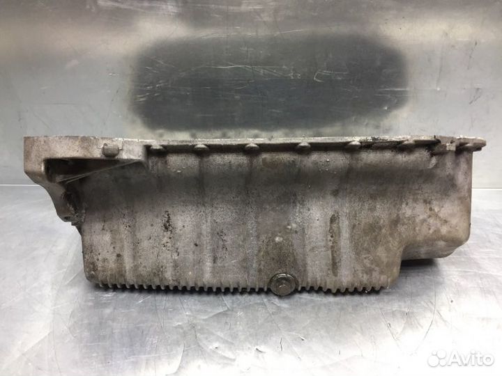 Поддон масляный двигателя Volkswagen Transporter