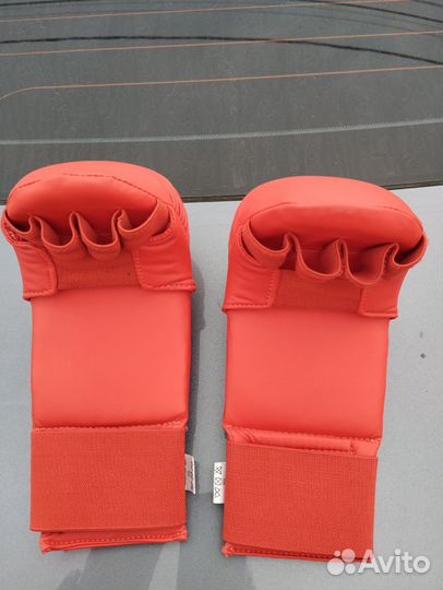 Перчатки для каратэ