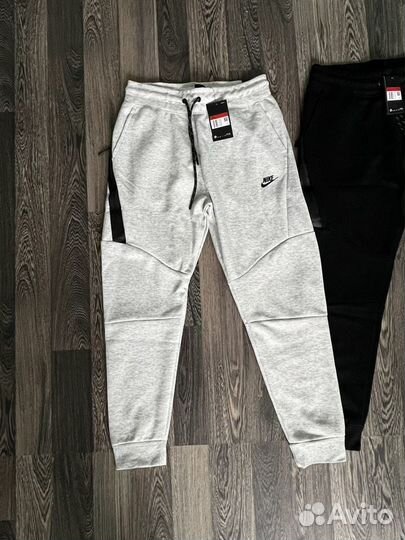 Штаны Nike Tech Fleece