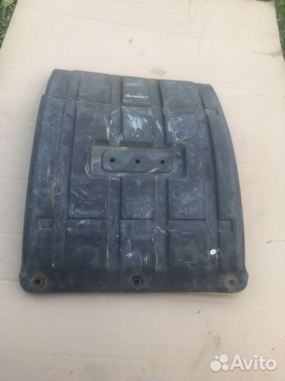 Подкрылок газ 3302