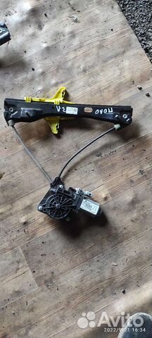 Стеклоподъёмник задний левый volkswagen polo седан