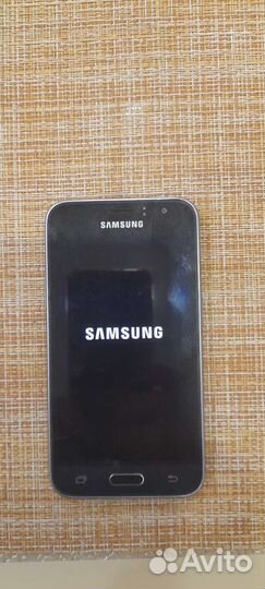 Телефон Samsung galaxy