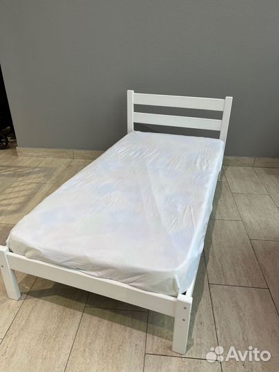 Кровать подростковая 