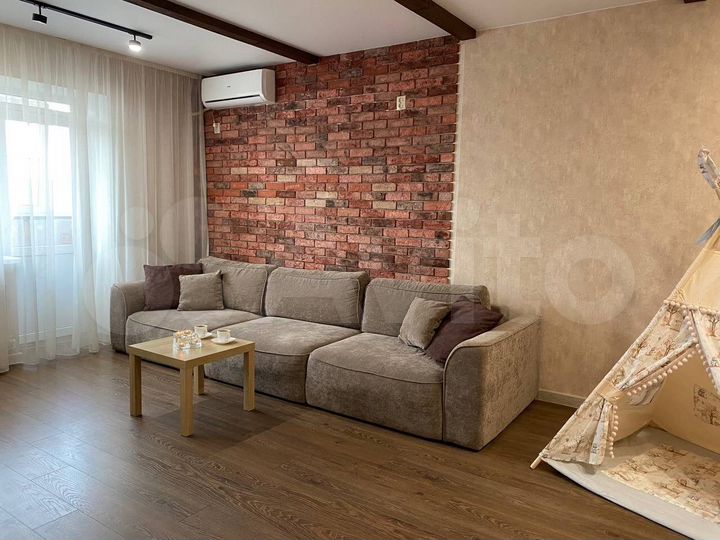 2-к. квартира, 69,3 м², 4/5 эт.