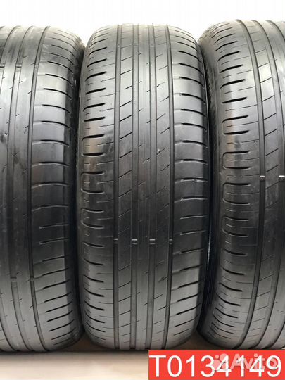 Goodyear EfficientGrip Performance 215/65 R16 98H