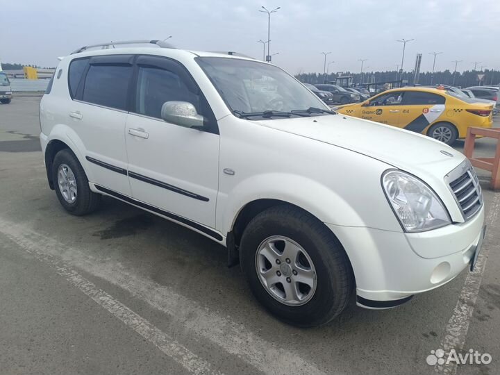 SsangYong Rexton 2.7 МТ, 2011, 84 081 км