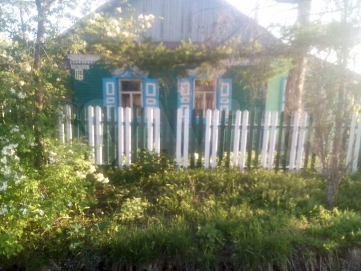 Дом 52 м² на участке 10 сот.