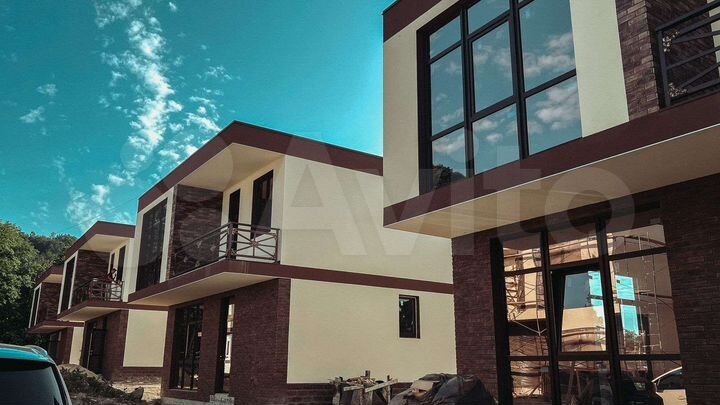 Коттедж 140 м² на участке 3 сот.