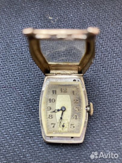 Продам антикварные механические наручные часы