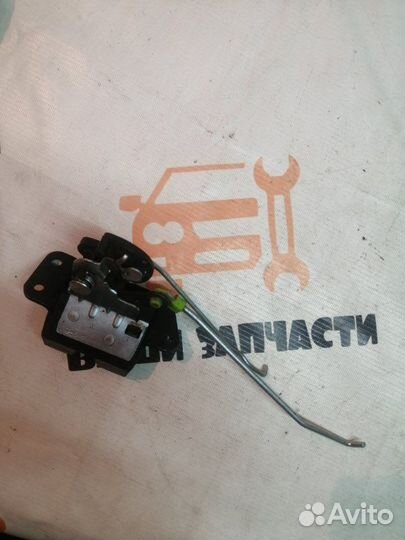 Замок багажника Hyundai Elantra