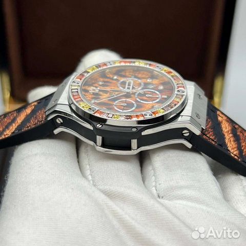 Часы hublot