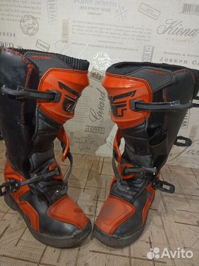 Мотоботы Fly racing