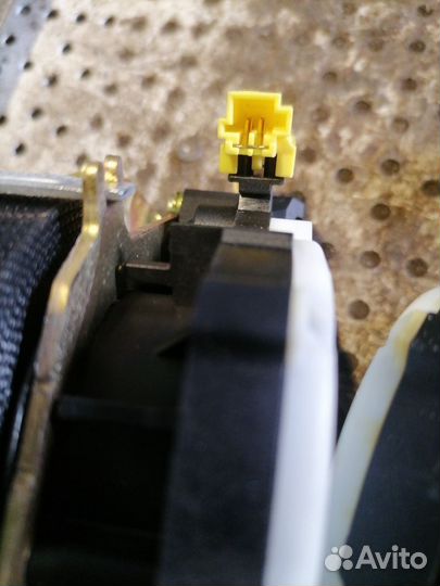 Ремень безопасности Mercedes-Benz M-класс