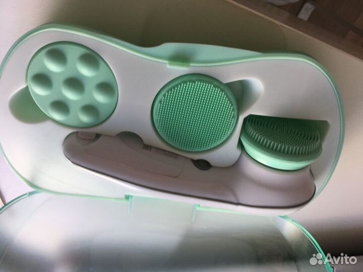 Аппарат для чистки лица и ухода за кожей. - GEZ