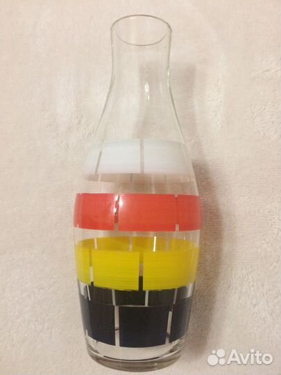 Вазы, хрустальные салатники и конфетницы