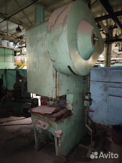 Пресс кривошипный кд2128