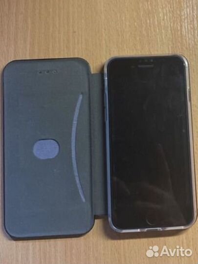 iPhone SE (2020), 64 ГБ