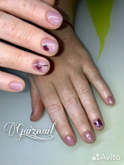 Мастер маникюра