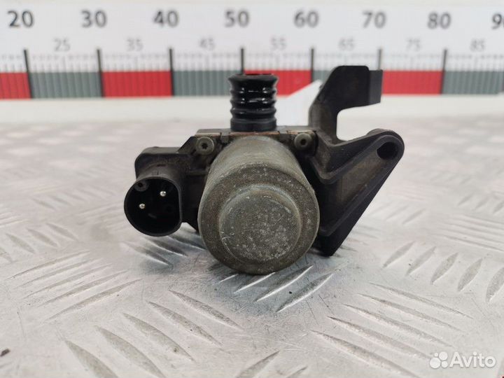 Кран отопителя (печки) BMW Z3 E36/7 1999