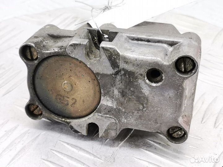 Регулятор давления топлива Volkswagen Golf 1987