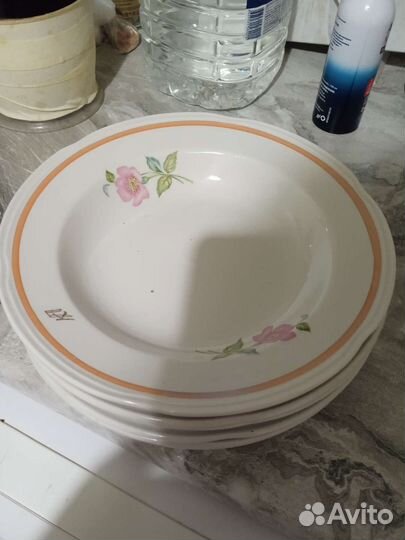 Глубокие суповые тарелки