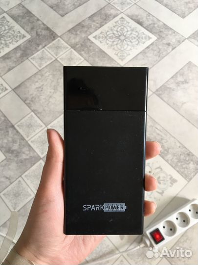 Внешний аккумулятор 10000 mah Power Bank