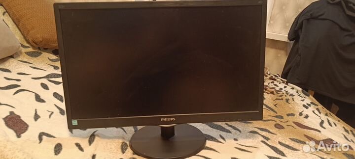 Монитор Philips