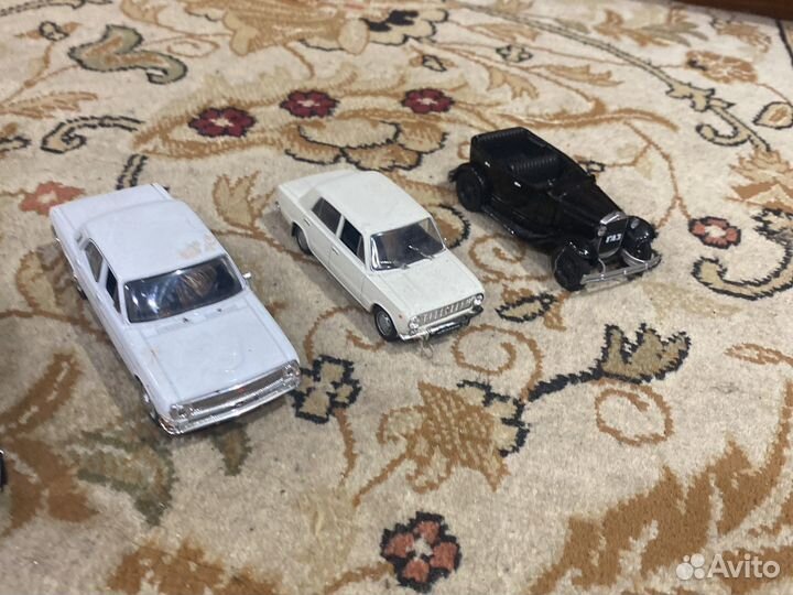 Машинки по 120