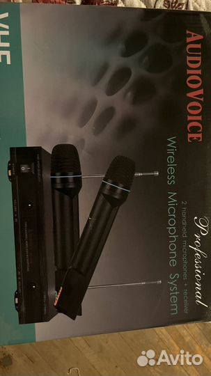 Микрофон беспроводной 2 шт+приемник